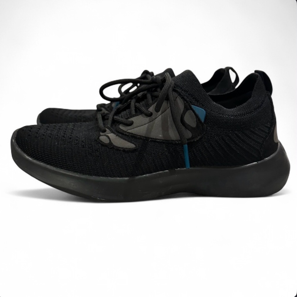 Vessi Everyday 2.0 Waterproof Sneakers Women’s Size 7 Black & Blue - Picture 7 of 10